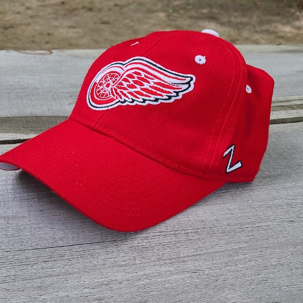 Zephyr Red Wings Cap NHL Detroit 6‎ 7/8